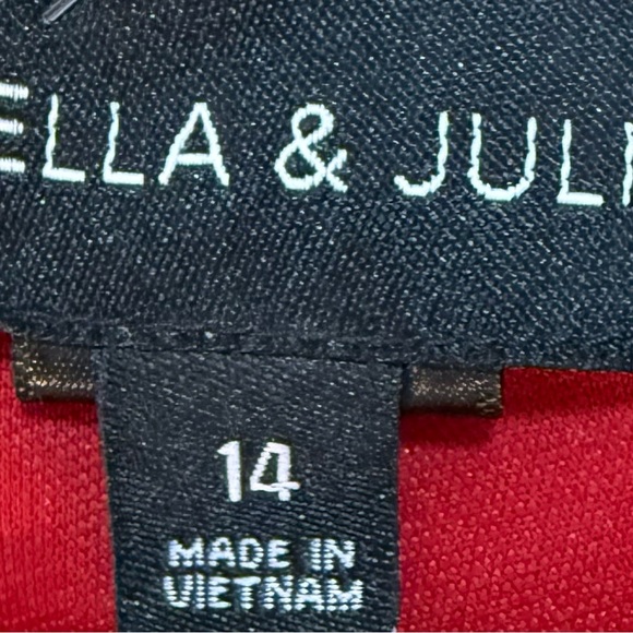 Stella & Julie Red Women's Dress - Picture 7 of 8